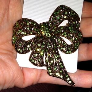 Green Crystal Bow Brooch